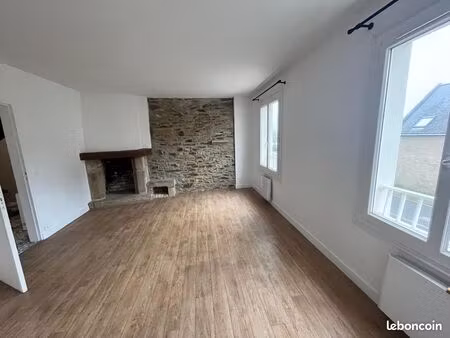 t3 centre ville sarzeau