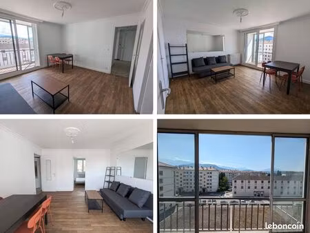 t4 meublé lumineux avec balcon  cave et parking