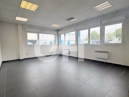 bureaux 28 m² maubeuge