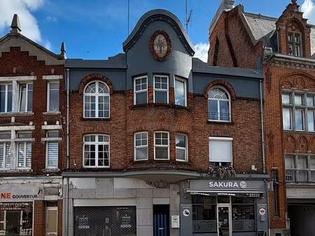 top emplacement – 100m² commerce armentières