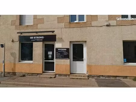 local commercial 90 m2 - la talaudière (centre-ville)