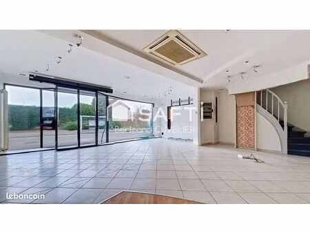 local commercial 172 m² quesnoy-sur-deule