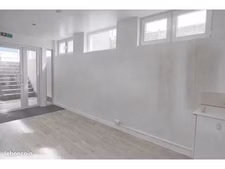 cabinet bien-être à louer 13 m² idéal thérapeute – la rochelle