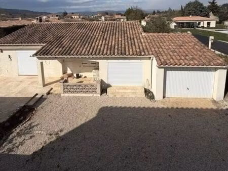 maison de 110 m2 avec garage