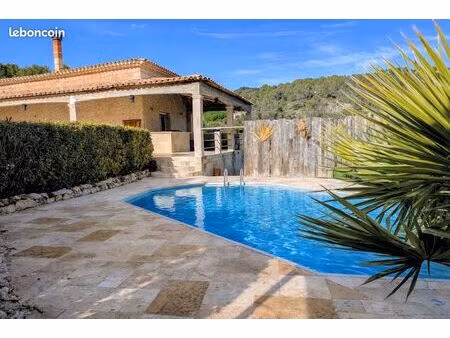 villa salernes 196m2 piscine terrain 2500m2