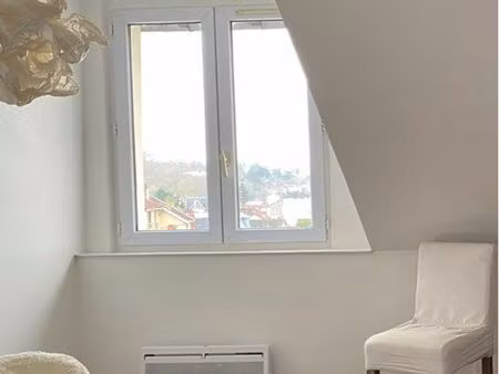 2 pièces centre chaville rive droite