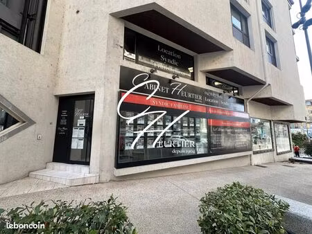 local commercial 86 m² voiron