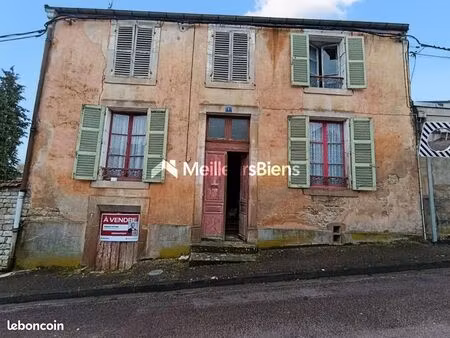 maison 6 pièces 85 m²