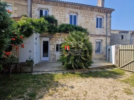 maison de ville 5 pièces 200 m²