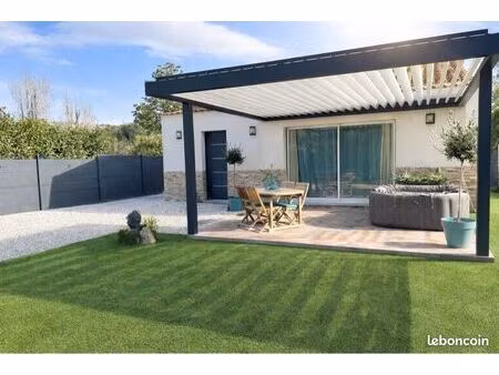 maison plain pied callian proche montauroux