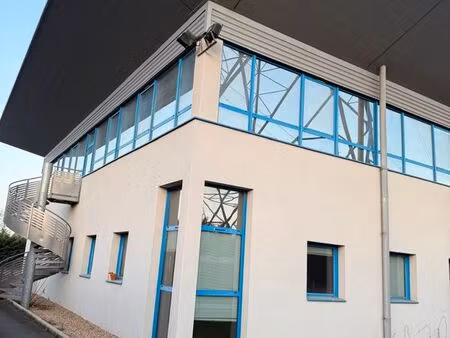 local professionnel à civrieux-d’azergues