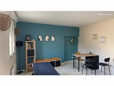 local professionnel médical - paramédical