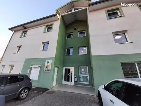 bureau / local professionnel à louer