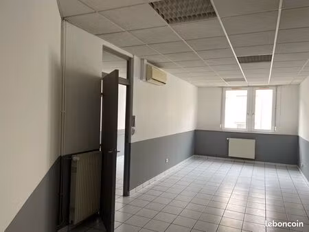 bureau centre ville firminy