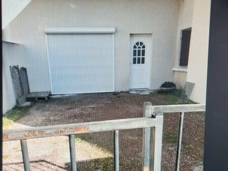 location maison t3 73m2