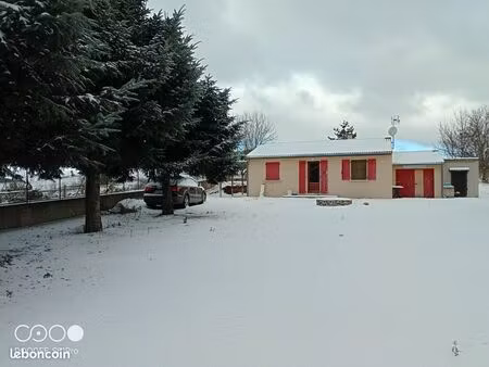 immobilier vente villa individuelle sur 3400 de terrain dont 1200 constructible tout clos 
