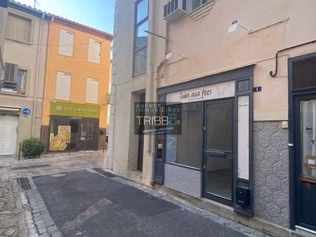 local commercial 18 m² thuir