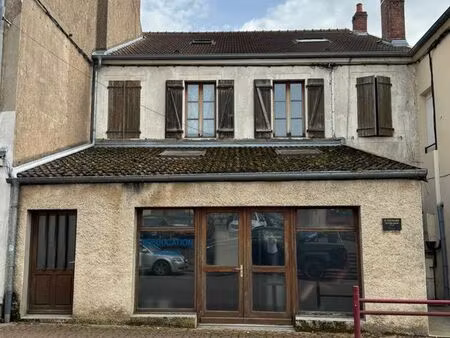 immeuble 282 m² arc-lès-gray