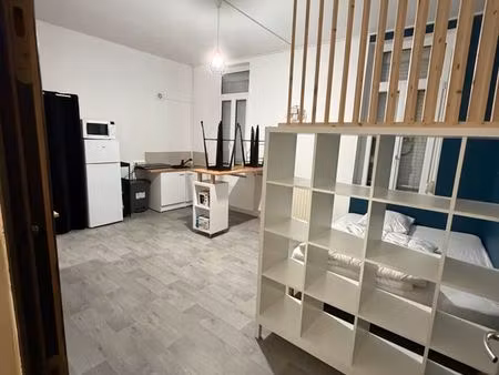 studio meublé toutes charges comprises