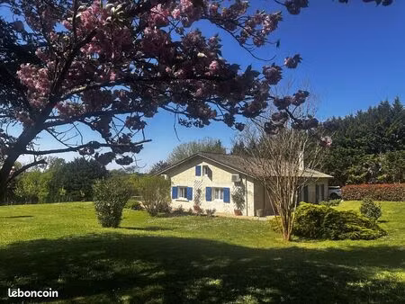 maison 6 pièces 211 m²