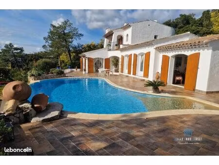 villa en viager 6 pièces 134 m²