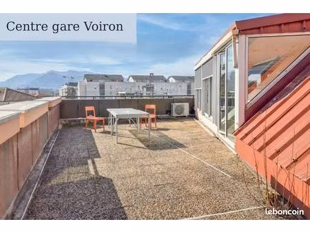 bureau avec terrasse gare sncf voiron