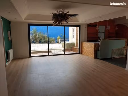 local commercial 128 m² aytre