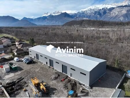 local 300 m² champ-sur-drac