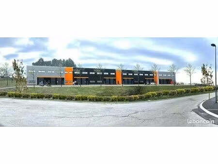 local d'activite 140 m² charancieu