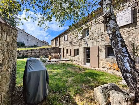 maison 5 pièces 137 m²