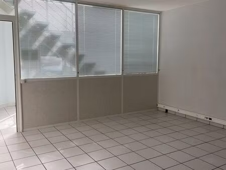 local commercial ou bureaux