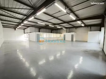 local d'activité 320 m²