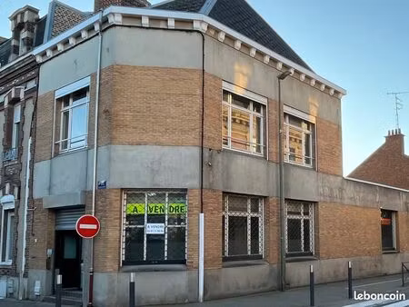 immeuble a usage de bureaux