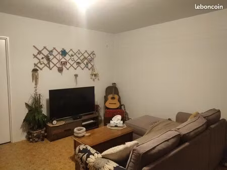 appartement t2 avec balcon centre-ville