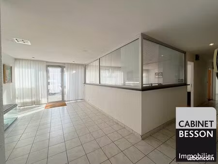 bureaux 120 m² grenoble
