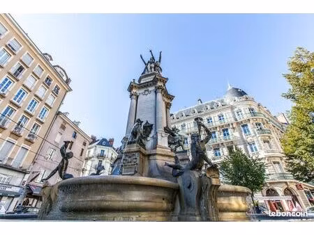 local commercial 60 m² grenoble