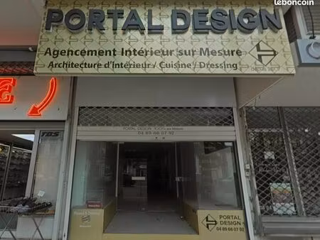 local commercial 48 m²
