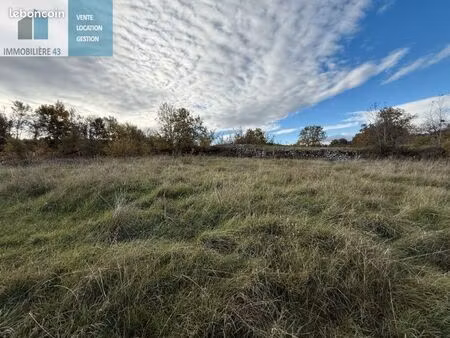 terrain 1540 m² le puy en velay