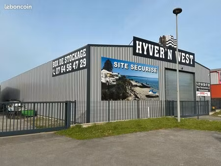 box de stockage 12m2