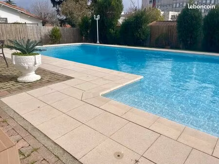 maison proche de toulouse / 5 pièces / 4 chambres / 156 mètres carrés / terrain 654 m2 / 2