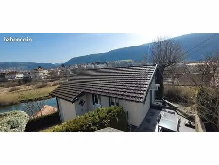 maison 4 pièces 130 m²