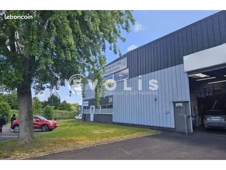 local d'activité 499 m²