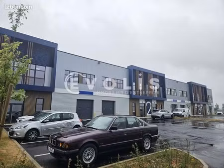 local d'activité 538 m²