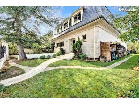 maison a louer avec piscine