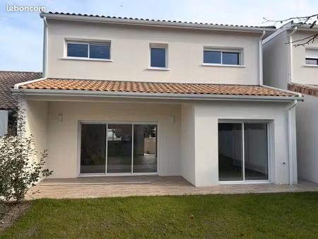maison de ville 5 pièces 121 m²