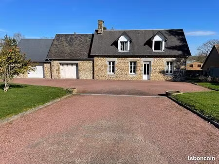 maison individuelle en pierres