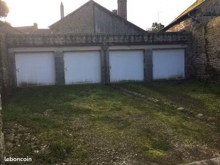 garage individuel centre ville 55/mois