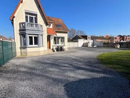 maison 5 pièces 126 m²