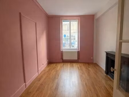 bureau / cabinet professionnel à louer 16 m² bourgoin