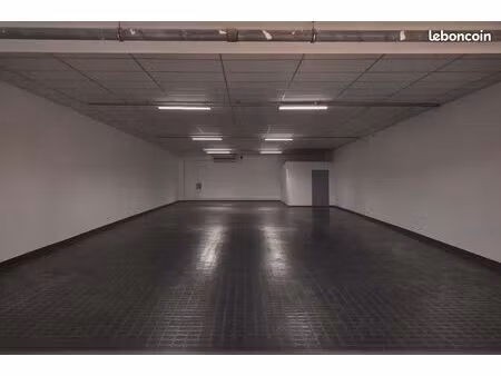 local d'activité 170m2